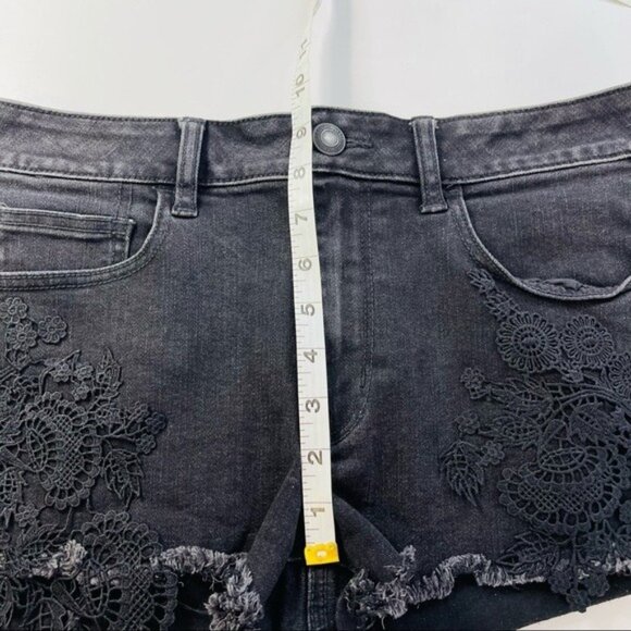 AE‎ American Eagle Hi Rise Shortie Shorts Womens 8 Black Lace Cut Off Denim - Picture 7 of 10